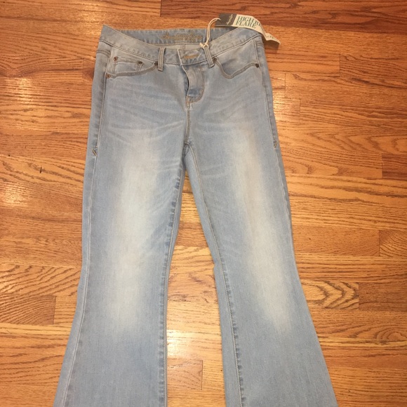 American Rag High Rise Flare Jeans - Picture 2 of 7